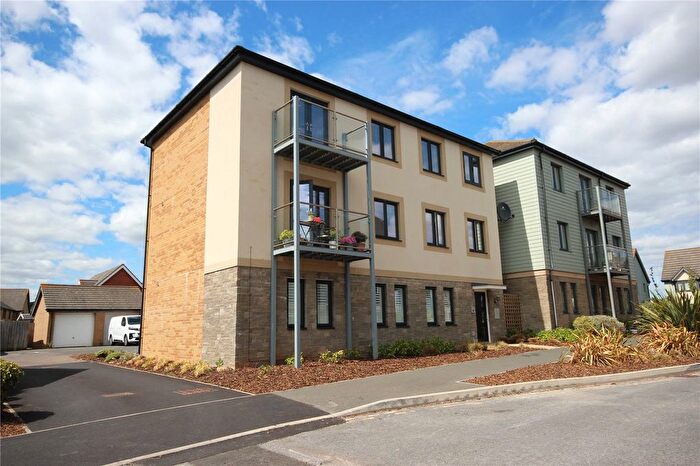 2 Bedroom Flat For Sale In Shearwater Way, Seaton, EX12