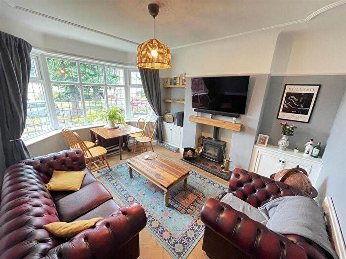 3 Bedroom Semi-Detached House For Sale In Withert Avenue, Bebington, Wirral, CH63
