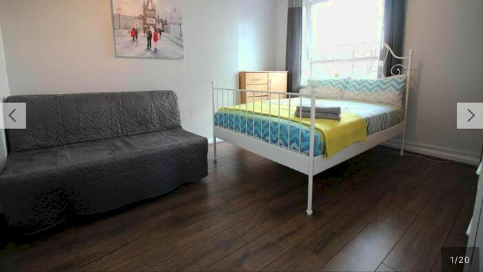 4 Bedroom Flat To Rent In Betts Street, London, E1