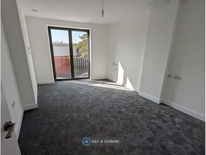 1 Bedroom Flat To Rent In Oto Tower, Ilford, IG3