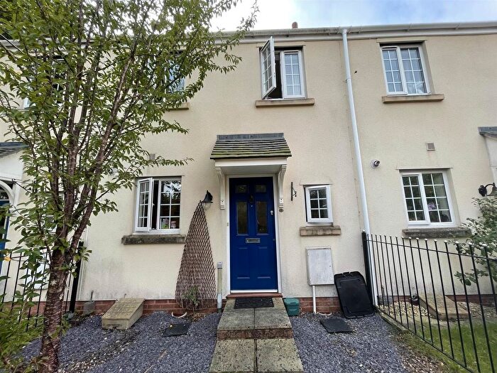 2 Bedroom Terraced House To Rent In St. James Way, Tiverton, EX16