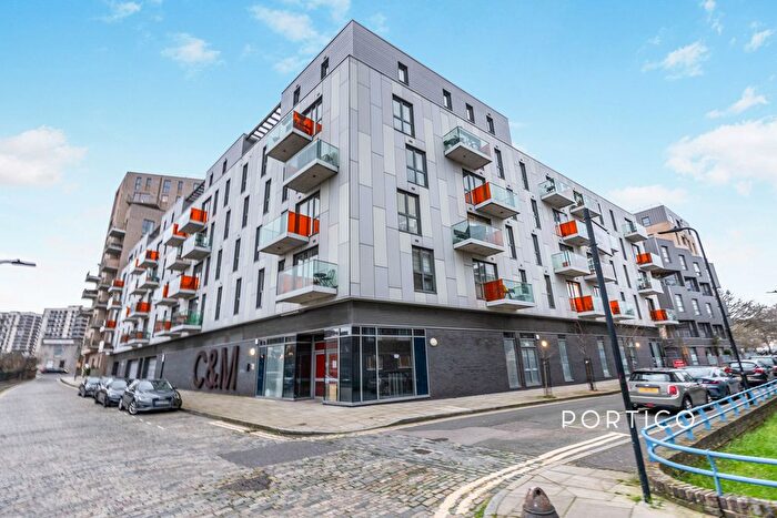 2 Bedroom Flat To Rent In Devizes Street, N1