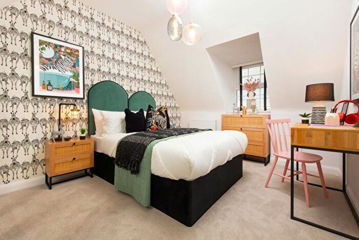 4 Bedroom Detached House For Sale In Morgan Gate, Abingdon, Oxfordshire, OX14