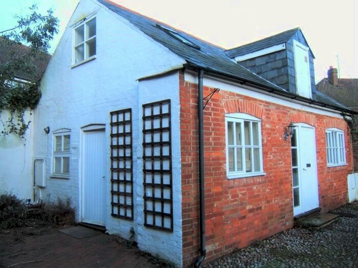 2 Bedroom Property To Rent In High Street, Bexhill-On-Sea, Bexhill-On-Sea, TN40
