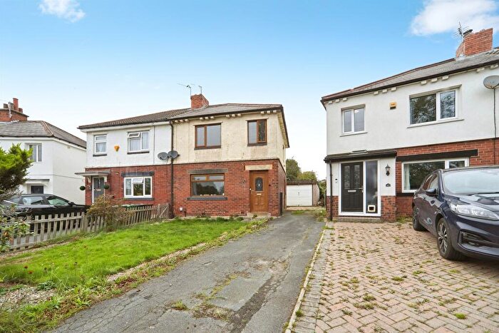 3 Bedroom Semi-Detached House For Sale In Salmon Crescent, Horsforth, Leeds, LS18