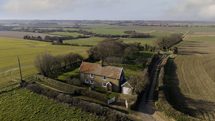 4 Bedroom Cottage For Sale In Marsh Lane, Felixstowe, IP11