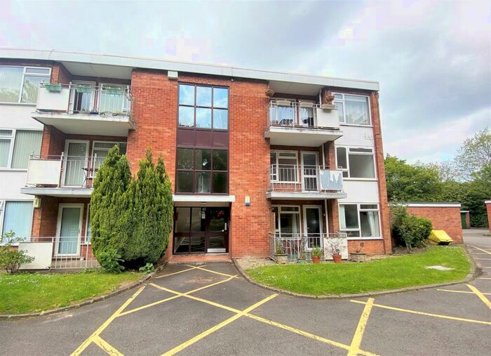 2 Bedroom Flat To Rent In Woburn Crescent, Great Barr, Birmingham, B43