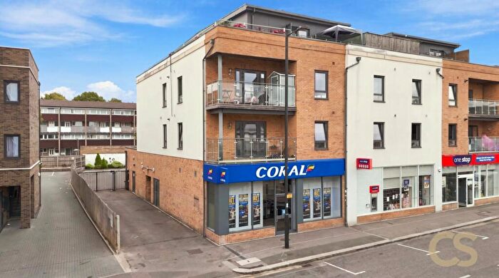 2 Bedroom Flat For Sale In Saffron House, , Baker Street, Enfield, EN1