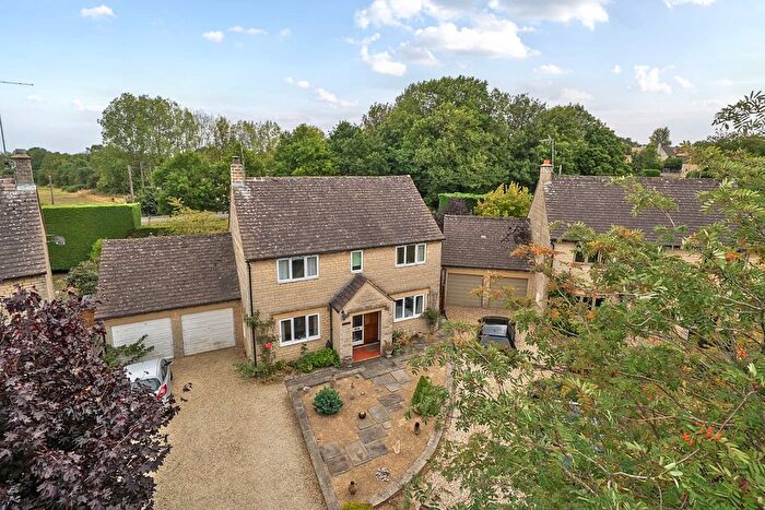4 Bedroom Detached House For Sale In Glebe Lane, Kemble, GL7