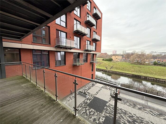2 Bedroom Flat To Rent In Adelphi Wharf A, Adelphi Street, Salford, Greater Manchester, M3