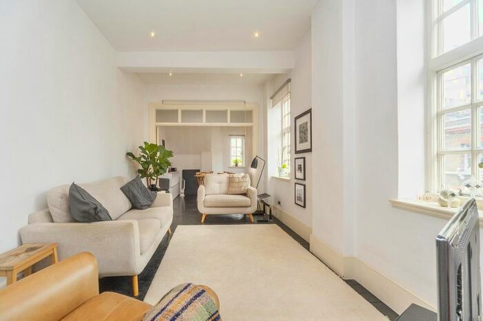 2 Bedroom Flat To Rent In Little Titchfield Street, London, W1W