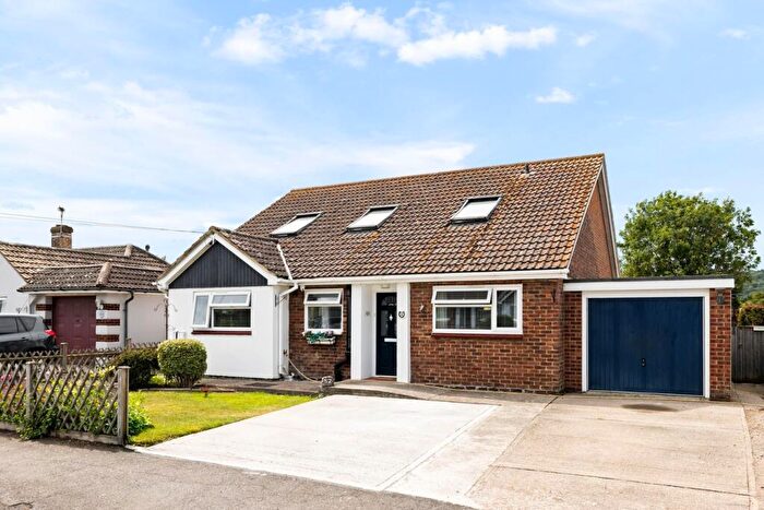 5 Bedroom Detached Bungalow For Sale In Palmbeach Avenue, Hythe, CT21