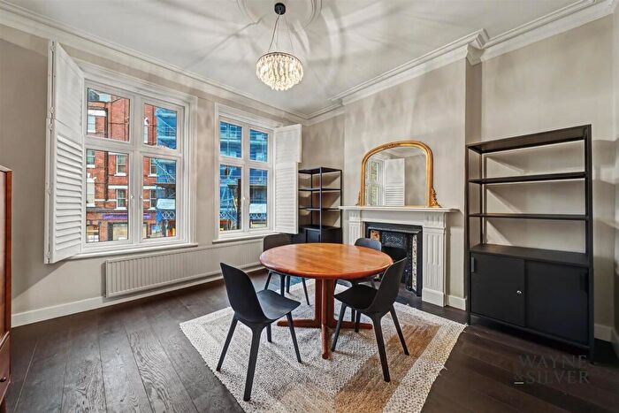4 Bedroom Apartment To Rent In Heath Street, Hampstead, London, NW3
