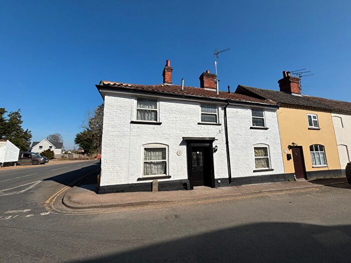 2 Bedroom Property To Rent In Brook Street, Buxton, Norwich, NR10