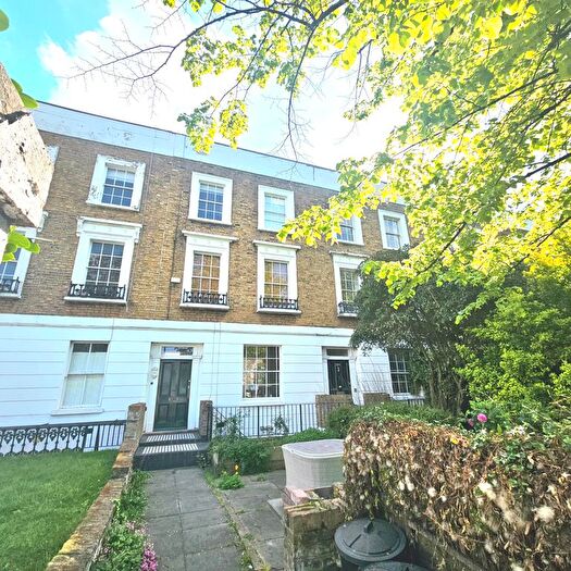 5 Bedroom Detached House To Rent In Caledonian Road, London, N1