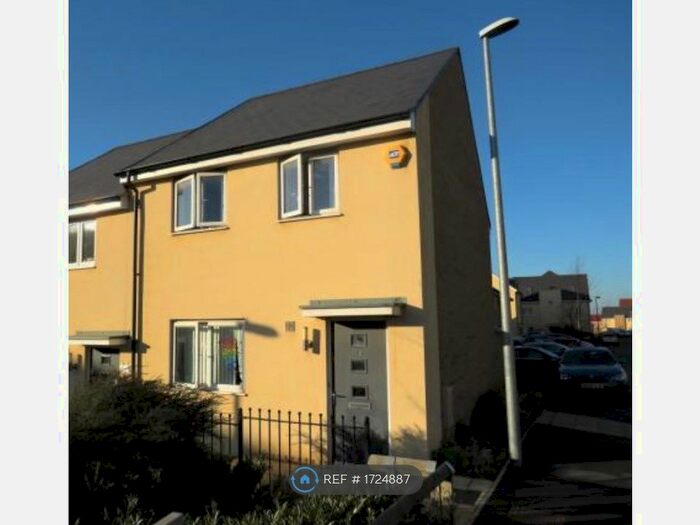 3 Bedroom End Of Terrace House To Rent In Bristol, Bristol, BS16