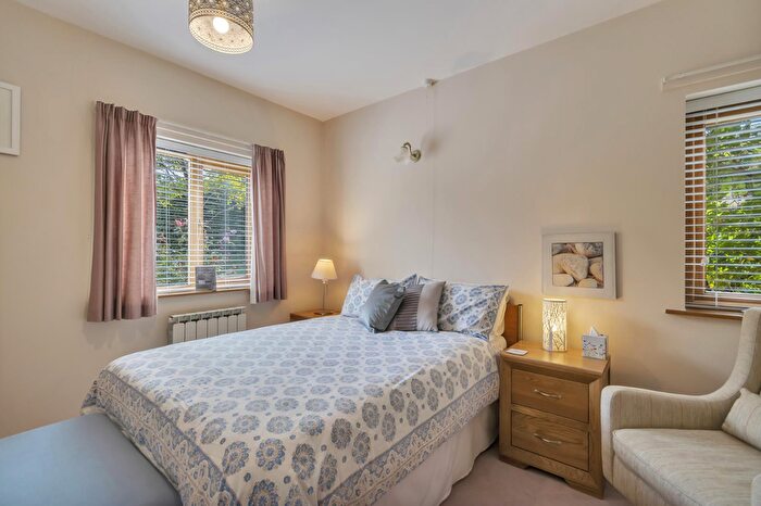 3 Bedroom Bungalow For Sale In Llwyn Y Garth, Llanfyllin, SY22 - Photo 10