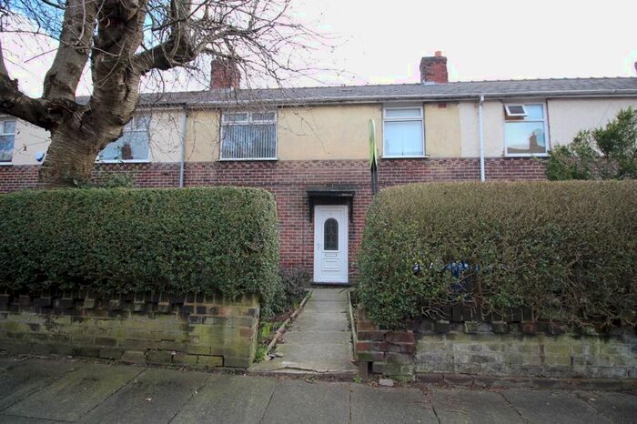 2 Bedroom Terraced House To Rent In West Street, Middleton, Manchester, M24