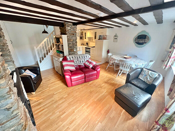 2 Bedroom Barn Conversion For Sale In Colmer Estate, Modbury, Ivybridge, PL21