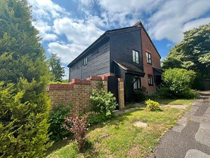 1 Bedroom Semi-Detached House To Rent In Swift Close, Winchester, SO22