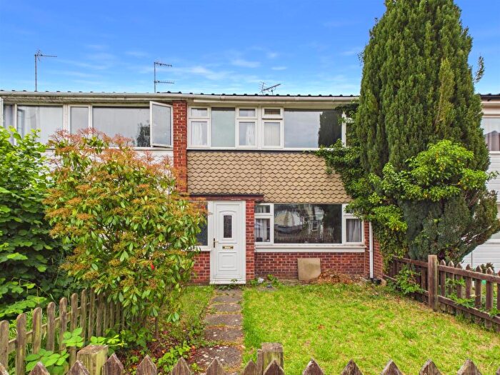 3 Bedroom Terraced House For Sale In Emerald Close, Tuffley, Gloucester, GL4