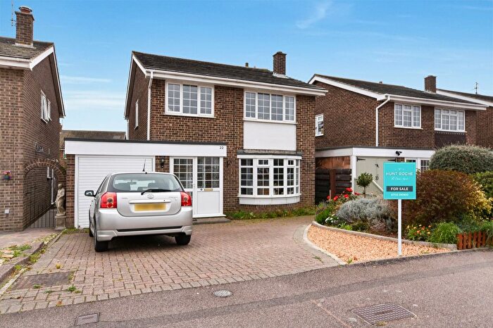 4 Bedroom Detached House For Sale In Leitrim Avenue, Sought After Position, South Shoebury, Essex, SS3