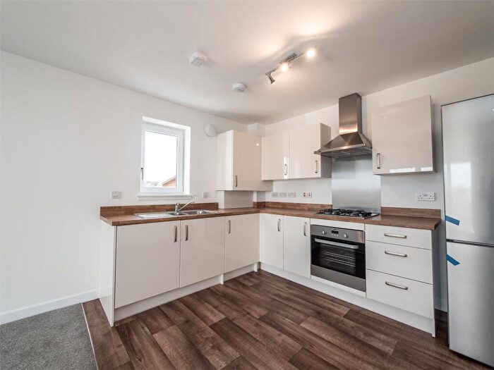 2 Bedroom Flat To Rent In Mcleod Street, Edinburgh, EH11