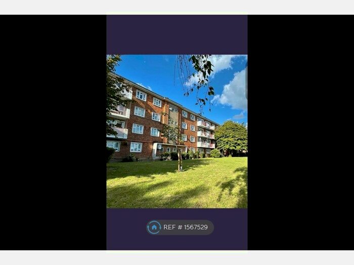 3 Bedroom Flat To Rent In Mead Court, London, NW9