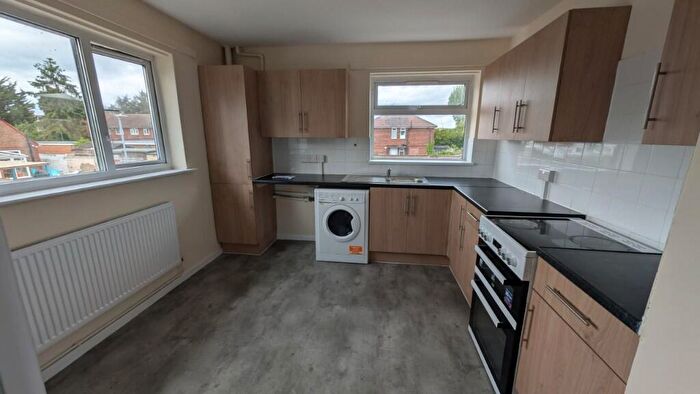 2 Bedroom Apartment To Rent In Laburnum Grove, Slough, Berkshire, SL3