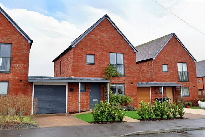 3 Bedroom House For Sale In Neptune Drive, St. Leonards, Ringwood, BH24