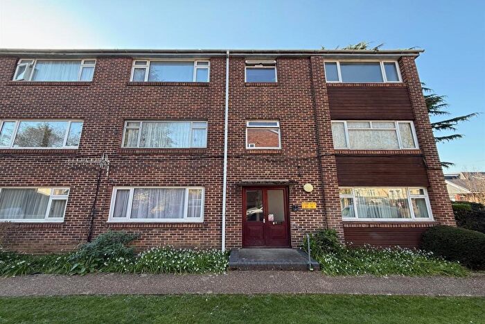 1 Bedroom Flat For Sale In Woolston, SO19
