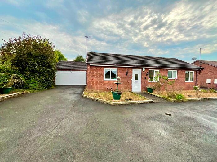 3 Bedroom Detached House For Sale In Shawe Park Road, Kingsley Holt, ST10