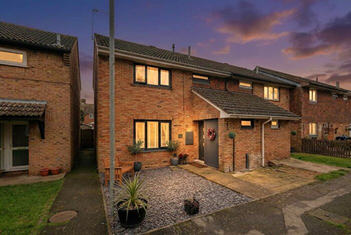 4 Bedroom Semi Detached House For Sale In Flaxen Walk, Warboys, Huntingdon, Cambridgeshire, PE28