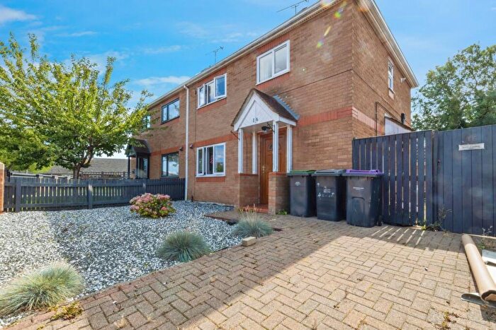 3 Bedroom Semi-Detached House For Sale In Archer Road, Branston, Lincoln, LN4