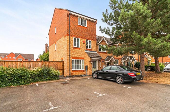 4 Bedroom Town House For Sale In Timken Way, Daventry, NN11