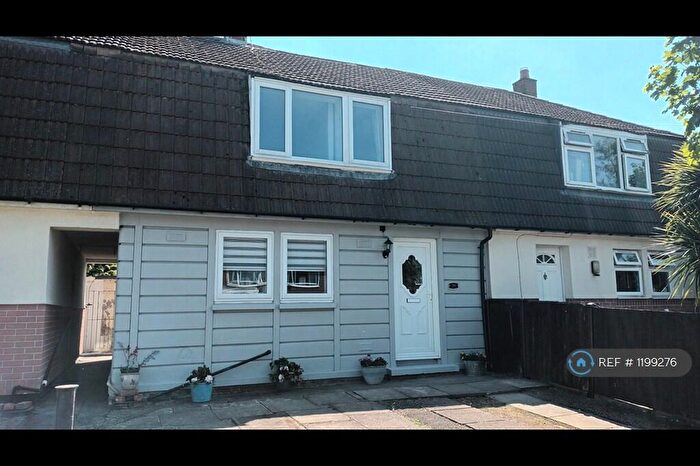 3 Bedroom Terraced House To Rent In Haregate Road, Leek, ST13