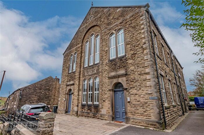 2 Bedroom Apartment For Sale In Post Street, Padfield, Glossop, Derbyshire, SK13