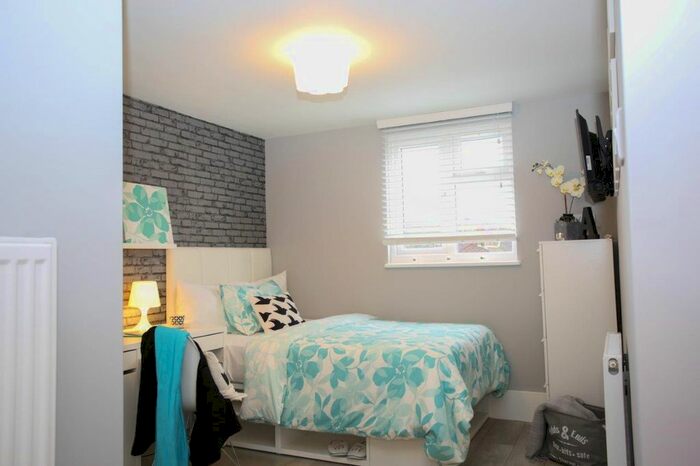 1 Bedroom Studio To Rent In Lyndhurst Road, Luton, LU1