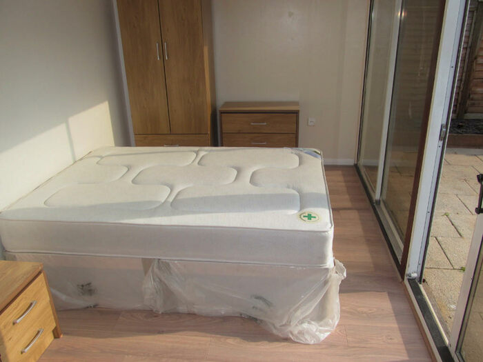 4 Bedroom Terraced House To Rent In Barnsdale Road, Reading, Berkshire, RG2