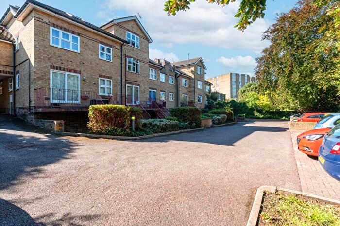 1 Bedroom Apartment To Rent In Cavendish Road, Sutton, SM2