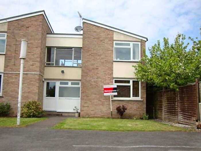 1 Bedroom Apartment To Rent In St Martins Court, Weston-Super-Mare, BS22