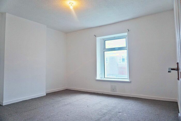 2 Bedroom Property To Rent In Wychtree Street, Morriston, Swansea, SA6