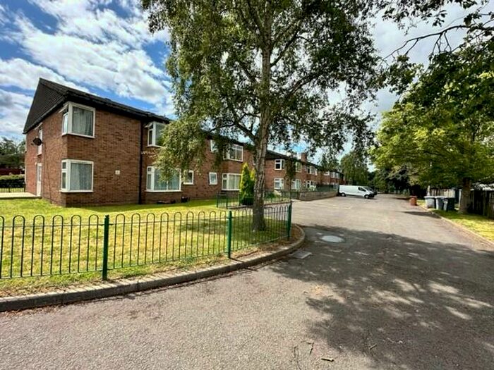 1 Bedroom Flat To Rent In Mountbatten Court, Crewe, CW2