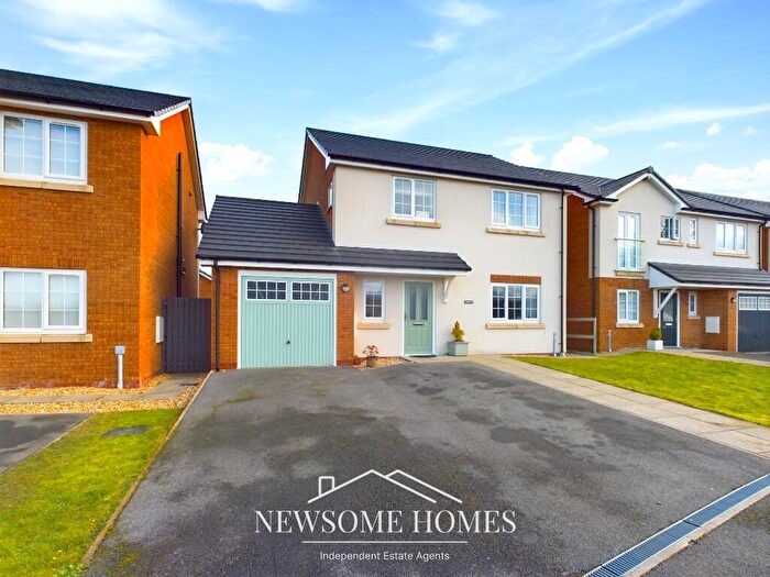 4 Bedroom Detached House For Sale In Pen Y Cefn Road, Caerwys, CH7