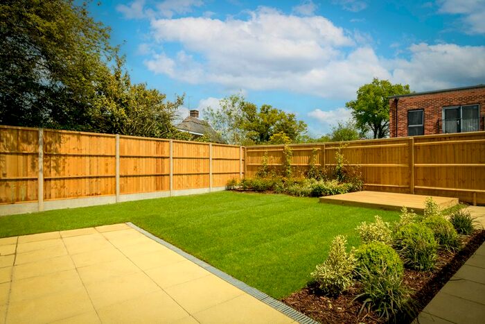 3 Bedroom Town House To Rent In Riddiford Drive, Burgess Hill, RH15