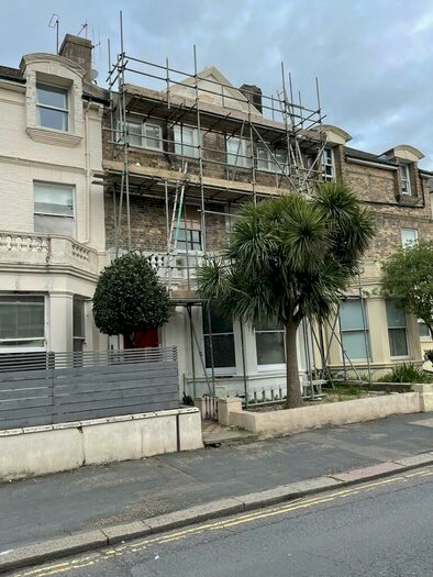 2 Bedroom Apartment To Rent In Sackville Road, Hove, BN3