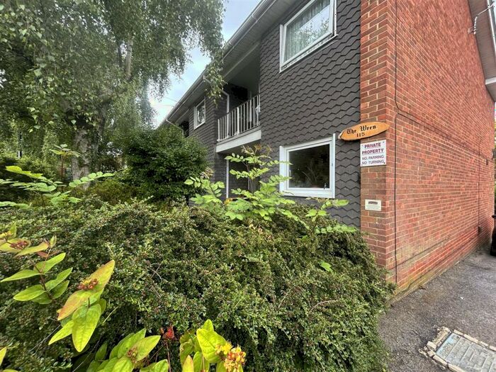 1 Bedroom House To Rent In Woodmill Lane, Southampton, SO18