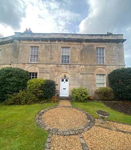 3 Bedroom Flat For Sale In Newbridge Hill, Newbridge, Bath, BA1