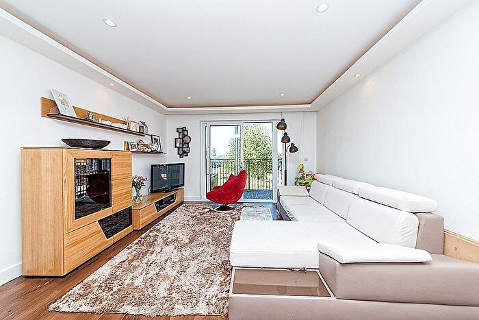 2 Bedroom Apartment To Rent In Conningham Court, Kidbrooke, SE9