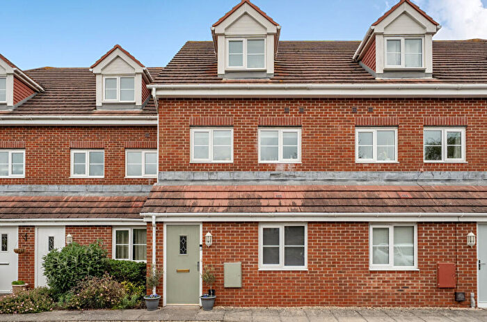 2 Bedroom Duplex For Sale In Hoddinott Road, Eastleigh, Hampshire, SO50